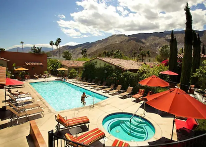 Los Arboles Hotel